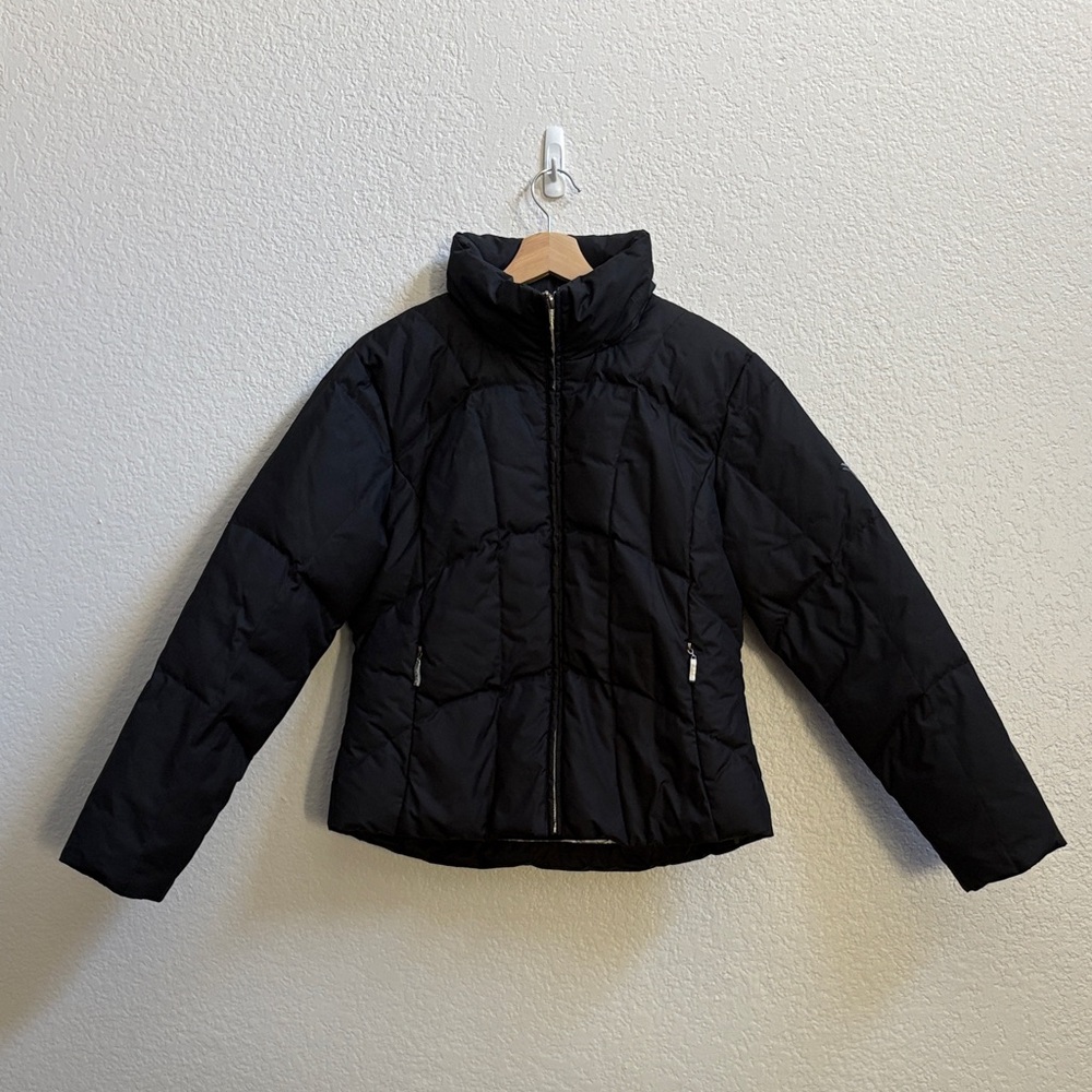 Fera Women's Black Puffer Jacket